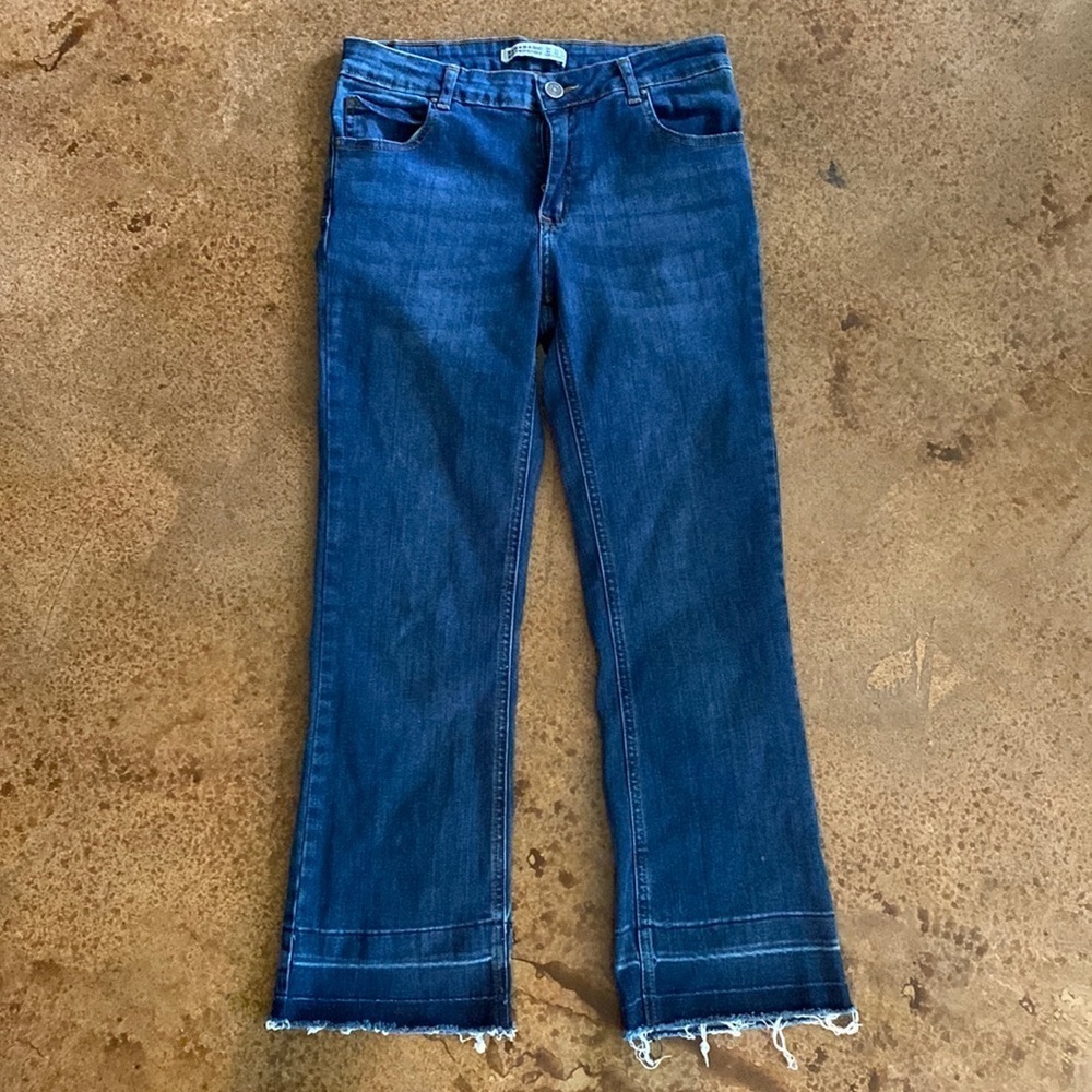 ZARA Basic dark wash raw hem‎ high waist cropped straight leg jeans